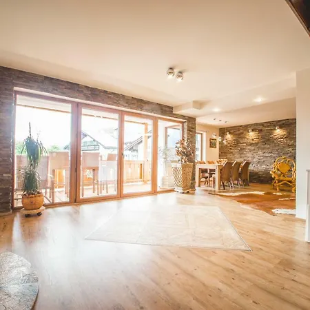 داونتاون سويت ألبي جارمش بارتنكيرشن