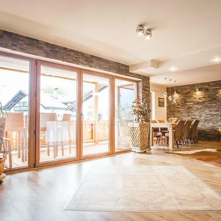 داونتاون سويت ألبي شقة جارمش بارتنكيرشن